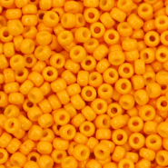 Perles de rocailles Miyuki 8/0 Duracoat opaque light squash orange 8-4453
