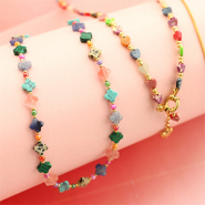 Sets d'inspiration Créez une collection unique avec les perles en pierre naturelle en forme de cœurs & trèfles