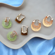 Nouveau Tout juste arrivé! Boucles d'oreilles en résine