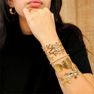 Sets d'inspiration Mix & match avec des bracelets et bagues en acier inoxydable