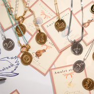 Sets d'inspiration Mix & match breloques BY31®  avec significations avec des colliers