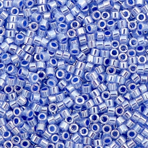 Perles Miyuki delicas 11/0 Ceylon blue DB-243