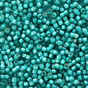 Perles Miyuki delicas 11/0 White lined teal AB DB-1782