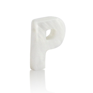 Pendentifs coquillage specials lettre P Blanc (couleur naturelle)