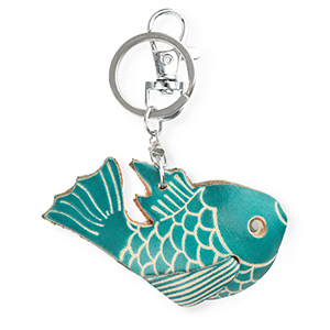 Porte-cl&eacute;s en cuir poisson Bleu cyan fonc&eacute;-beige sable