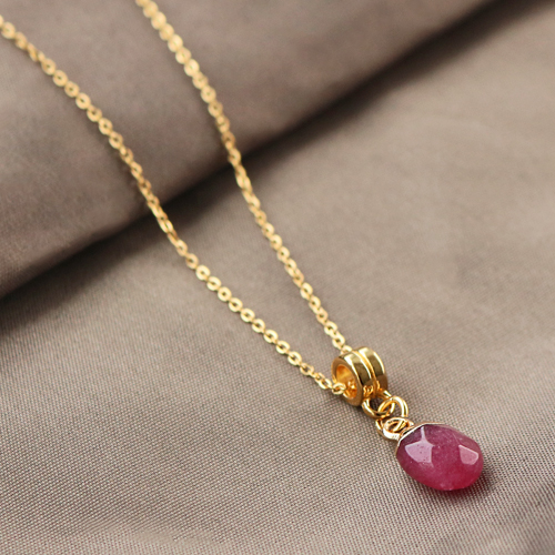 Lancez-vous dans la cr&eacute;ation de bijoux avec nos pendentifs en pierre naturelle