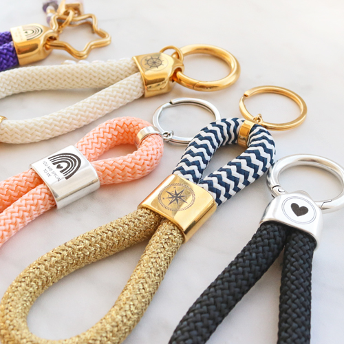 Inspiration pour la confection de porte-cl&eacute;s tendance avec cordelette style marin