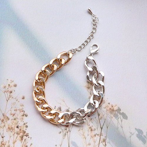 Cr&eacute;ez votre propre collection de bijoux avec ces appr&ecirc;ts en m&eacute;tal DQ