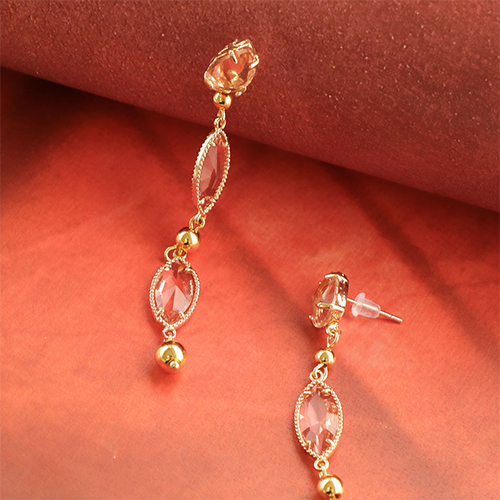 Soyez cr&eacute;atif(ve) avec des boucles d&rsquo;oreilles en verre Crystal Glass