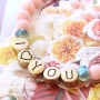 Bracelets macram&eacute; avec perles alphabet en m&eacute;tal DQ