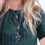 Fabriquez des colliers et des boucles d&rsquo;oreilles tendances avec nos nouvelles breloques en m&eacute;tal