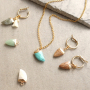 Comment faire des colliers et des boucles d&rsquo;oreilles avec des pendentifs en pierre naturelles ?
