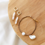 Subtil et &eacute;l&eacute;gant : bijoux &agrave; faire soi-m&ecirc;me avec des pierres Quartz aura