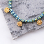 Cr&eacute;ez des bijoux uniques avec ces perles en verre mat au look holographique