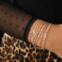 C&rsquo;est LA tendance de l&rsquo;hiver/automne &lsquo;19/&rsquo;20! Boucles d&rsquo;oreilles, bracelets et colliers avec du verre Crystal Glass + jaseron