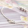Comment confectionner les boucles d&rsquo;oreilles et les bracelets les plus originaux avec des breloques et des appr&ecirc;ts en argent 925 :