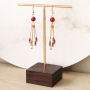 Vous pouvez confectionner ces bijoux et accessoires avec nos perles coquillage :