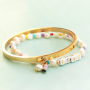 Laissez-vous inspirer et cr&eacute;ez des bijoux tendance et fun avec des perles alphabet :