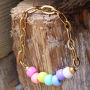 Lancez-vous avec des perles acryliques rondelles dans les plus belles couleurs pastel ! 