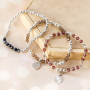 Utilisez ces perles &agrave; facettes rondes pour une belle collection de bracelets