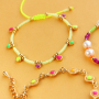 Cr&eacute;ez une collection de bijoux n&eacute;on