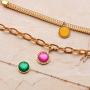 Bracelets et boucles d&rsquo;oreilles avec cabochons assortis 