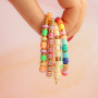 Cr&eacute;ation de bracelets avec perles en polym&egrave;re acidul&eacute;es
