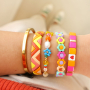 Soyez cr&eacute;atifs avec les perles Tile pour de beaux bracelets !