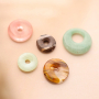 Comment incorporer des pierres naturelles donuts dans tous vos bijoux?