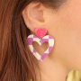 Cr&eacute;ez des boucles d'oreilles &eacute;l&eacute;gantes avec pendentifs en r&eacute;sine et inox
