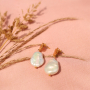 Mix and match avec des boucles d'oreilles et des  appr&ecirc;ts en acier inoxydable