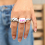 Cr&eacute;ez de magnifiques bijoux avec des imitations de perles en acrylique peintes &agrave; la main !