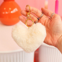 Conseils pour concevoir des pendentifs color&eacute;s avec des pompons