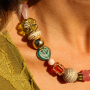 Cr&eacute;er des bijoux avec des perles acryliques aux couleurs d'automne