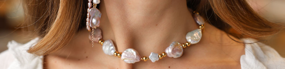 Nouvelle collection de perles d'eau douce &eacute;l&eacute;gantes