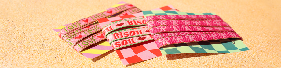 Nouveaux rubans BY31&reg; avec texte et perles stoppeurs
